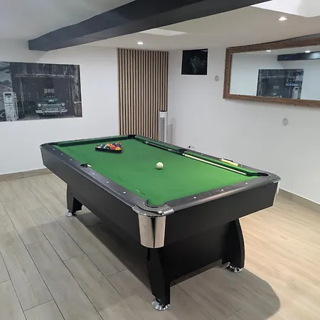Apartman La Piscine - Valmy - Hypercentre - Gare Sncf Montluçon